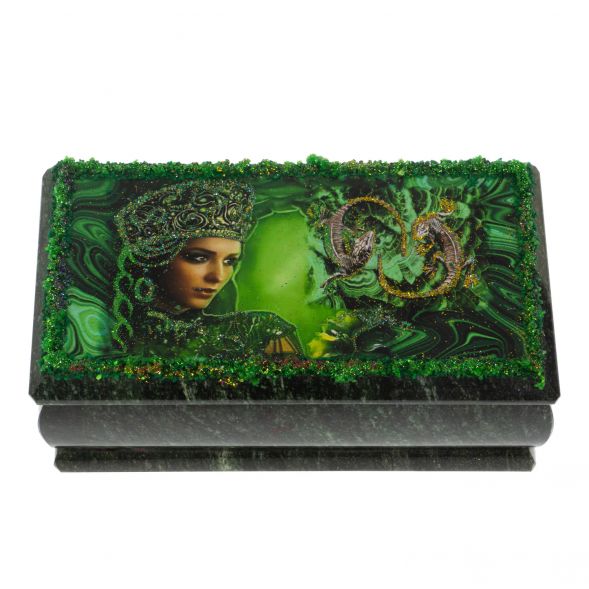 Шкатулка &amp;quot;Хозяйка медной горы&amp;quot; из змеевика 18х9х8 см 128749