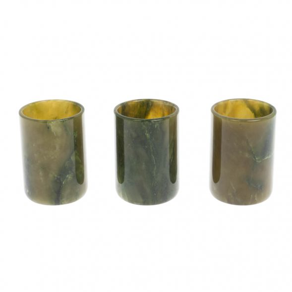Набор их 3 стопок из нефрита 4х5,5 см 50 мл 129281