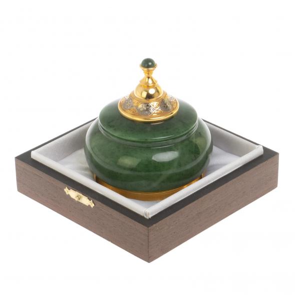 Икорница с крышкой &amp;quot;Нефритовая&amp;quot; Златоуст 9,5х9,5х10,5 см 126810