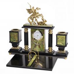 Настольный набор &amp;quot;Георгий Победоносец&amp;quot; из офиокальцита