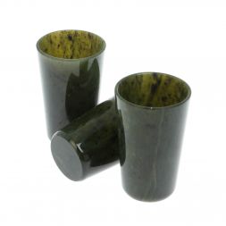 Водочный набор из нефрита 3 стопки на подносе