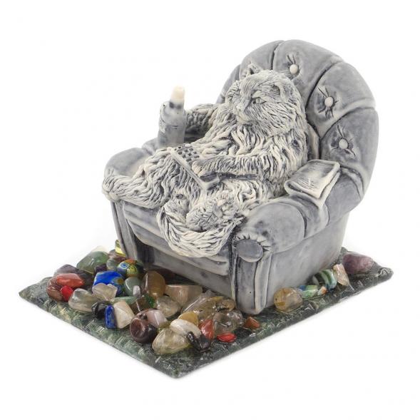 Сувенир &amp;quot;Кот в кресле&amp;quot; из мрамолита 119818