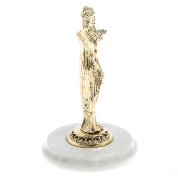 Статуэтка &amp;quot;Фемида&amp;quot; на подставке из мрамора 128610