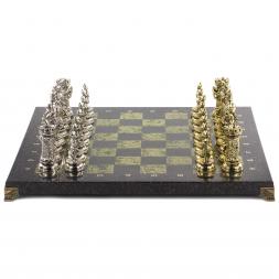Подарочные шахматы "Средневековые рыцари" доска 44х44 см из камня змеевик