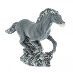 Статуэтка &amp;quot;Конь мустанг&amp;quot; из мрамолита