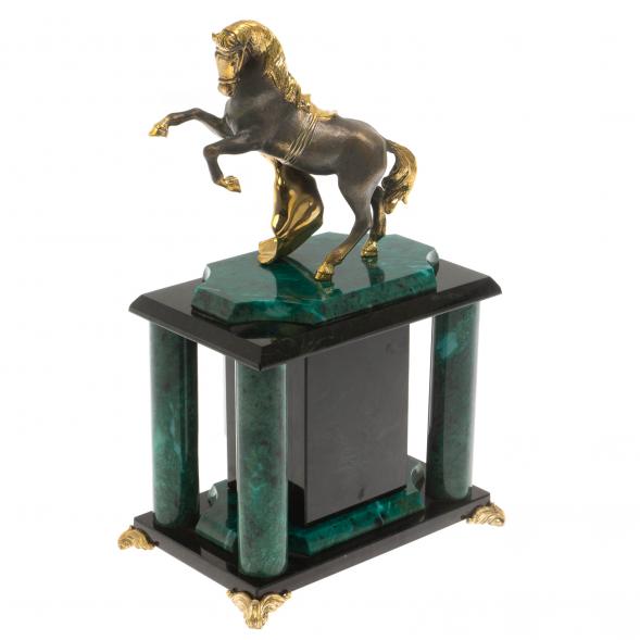 Часы из змеевика и бронзы &amp;quot;Конь с попоной&amp;quot; 129832