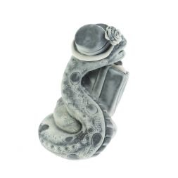 Статуэтка &amp;quot;Змей с подарком&amp;quot; из мраморной крошки