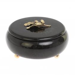 Шкатулка из черного змеевика "Желуди" 15х15х9 см