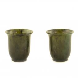 Пара чашек из нефрита для кофе