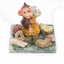 Сувенир &amp;quot;Обезьянка на пальме с деньгами №2&amp;quot; змеевик