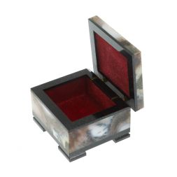 Каменная шкатулка из мохового агата 6,3х5,5х4 см
