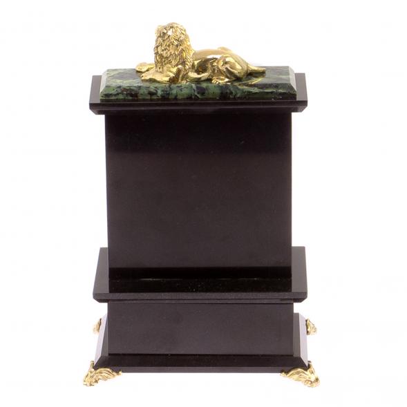 Часы из нефрита &amp;quot;Лев&amp;quot; 125469