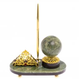 Визитница с часами из жадеита