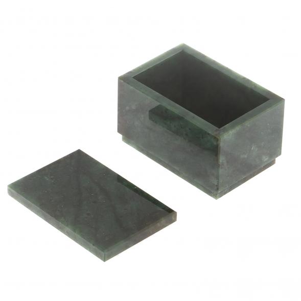 Шкатулка из нефрита 7,8х5х5 см 124574