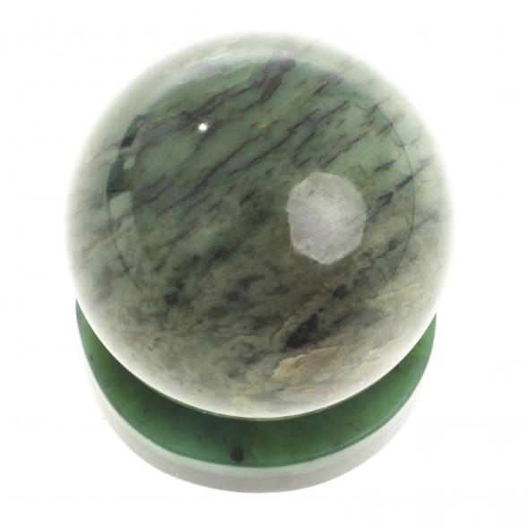 Шар из нефрита 5 см на круглой подставке 123290