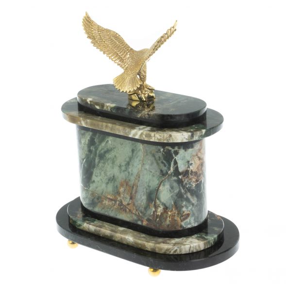 Часы &amp;quot;Орел&amp;quot; из зеленого офиокальцита и бронзы 128090