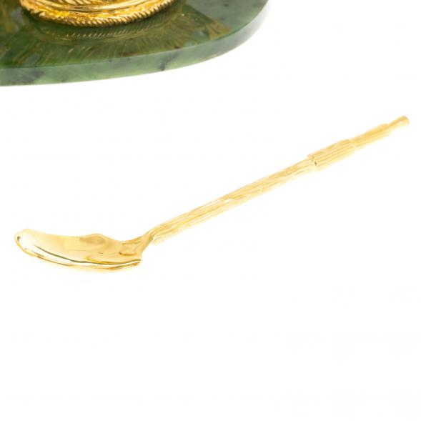 Икорница &amp;quot;Дед с осетром&amp;quot; из нефрита с ложкой Златоуст 113851