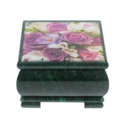 Шкатулка "Букет Роз" камень змеевик 13х13х8 см