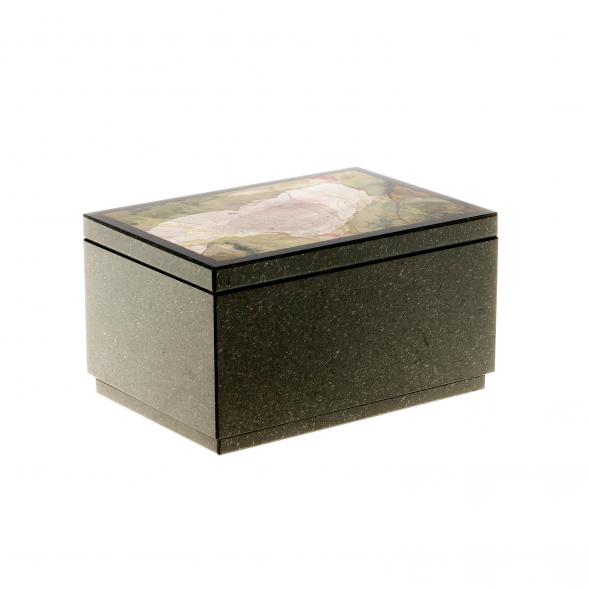 Шкатулка из яшмы 10,7х7,5х6 см 124269