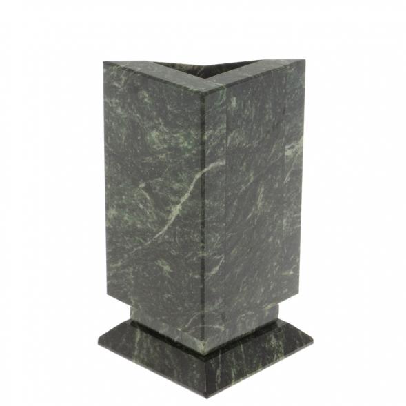 Карандашница из шабровского змеевика 126459