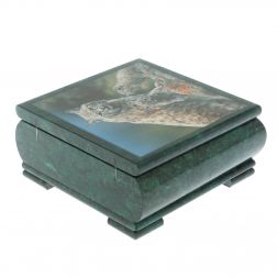 Шкатулка &amp;quot;Рысь и рысята&amp;quot; из змеевика 18х18х8 см