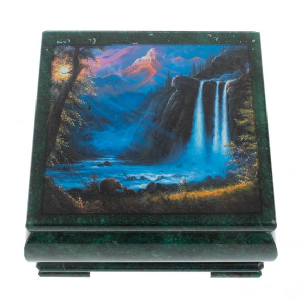 Шкатулка &amp;quot;Водопад&amp;quot; из змеевика 18х18х8 см 128342