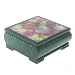 Шкатулка "Букет роз" из змеевика 18х18х8 см