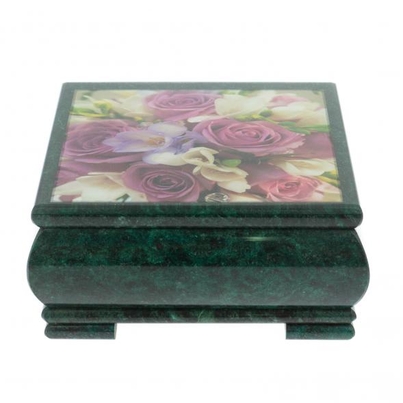 Шкатулка &amp;quot;Букет роз&amp;quot; из змеевика 18х18х8 см 128344