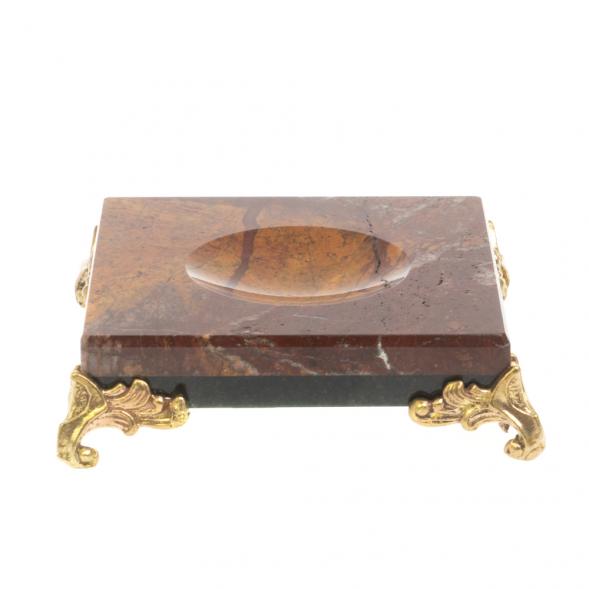 Подставка под шар из яшмы и долерита 7,5х7,5х2,5 127082