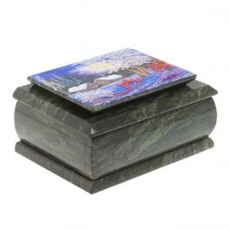 Шкатулка с рисунком &amp;quot;Зимняя ночь&amp;quot; из змеевика 16х12х7,5 см