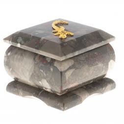 Шкатулка с ящерицей из конгломерата