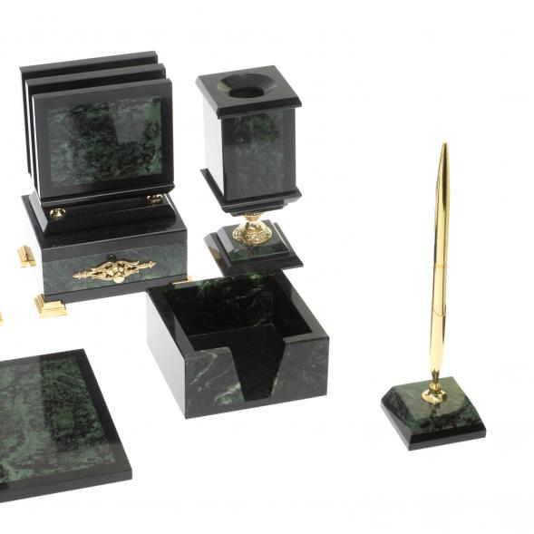 Настольный набор &amp;quot;Георгий Победоносец&amp;quot; из нефрита 127089