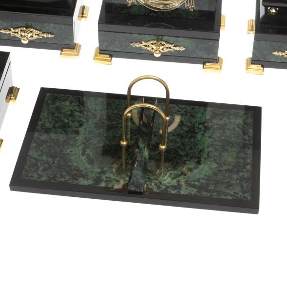 Настольный набор &amp;quot;Георгий Победоносец&amp;quot; из нефрита 127089