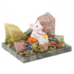 Сувенир &amp;quot;Мышка белая с евро&amp;quot; змеевик самоцветы