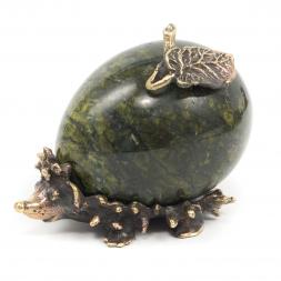 Статуэтка из бронзы и змеевика &amp;quot;Еж&amp;quot;