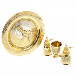 Подарочный набор &amp;quot;Заяц&amp;quot; тарелка и 3 стопки перевертыша Златоуст