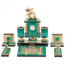 Настольный набор &amp;quot;Георгий Победоносец&amp;quot; из натурального малахита