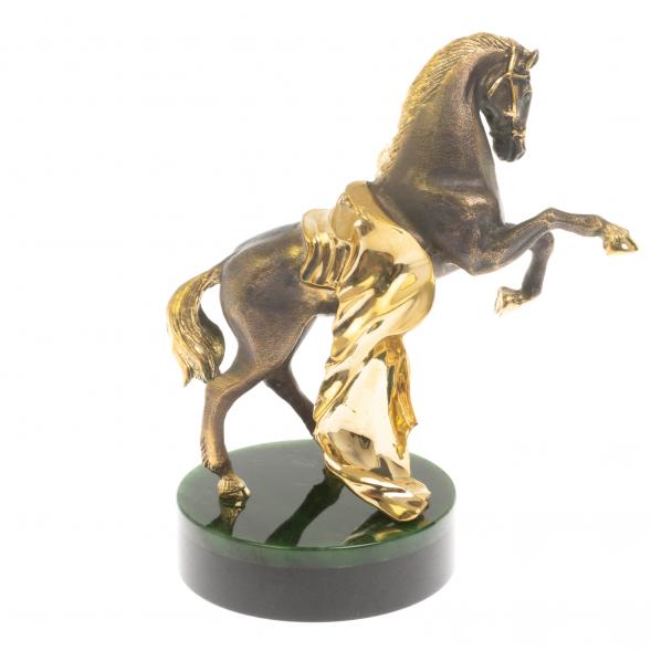 Статуэтка &amp;quot;Конь с попоной&amp;quot; на нефрите 8х8х17 см 129922