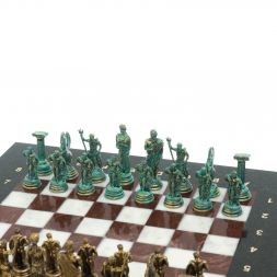 Шахматы &amp;quot;Подвиги Геракла&amp;quot; фигуры бронза / патина 28х28 см из мрамора и лемезита