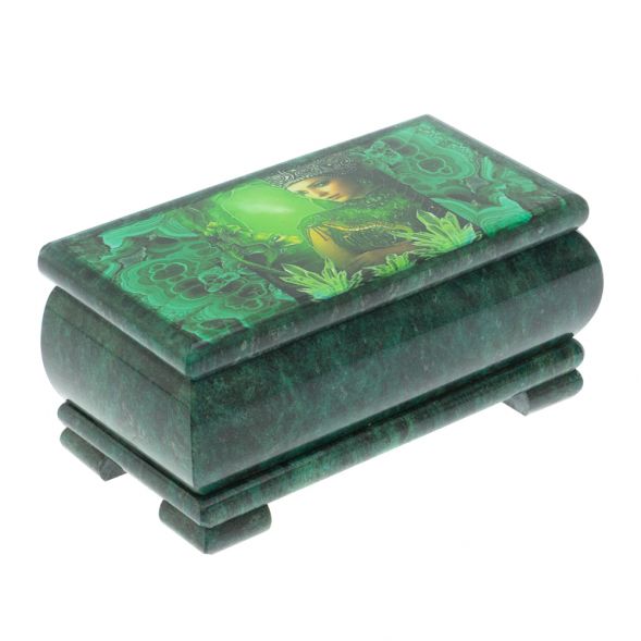 Шкатулка &amp;quot;Хозяйка медной горы. Малахит&amp;quot; из змеевика 16х8х7,5 см 128281