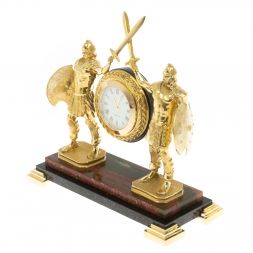 Часы "Гладиаторы" из яшмы и долерита 16,5х7х16,5 см