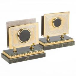 Настольный набор из нефрита "Конь с попоной"