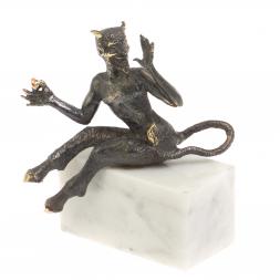 Бронзовая статуэтка &amp;quot;Чертик&amp;quot; на подставке из мрамора
