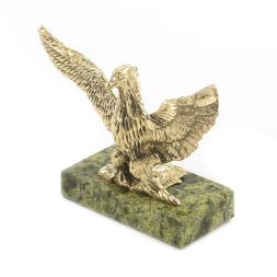 Статуэтка из бронзы и змеевика "Орел"