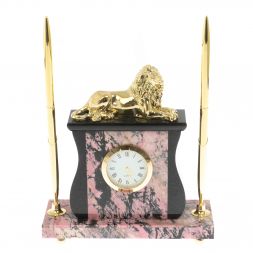 Часы  Лев&amp;quot; из родонита