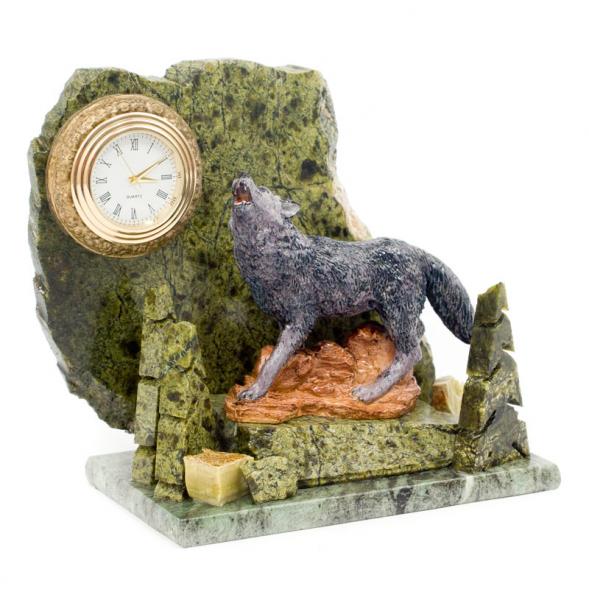 Часы &amp;quot;Волк&amp;quot; из змеевика 116446