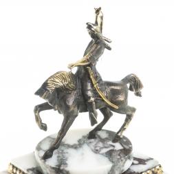 Часы из мрамора и бронзы "Салават Юлаев"