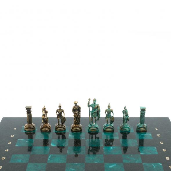 Шахматы &amp;quot;Римские воины&amp;quot; фигуры бронза / патина 28х28 см из змеевика 128209