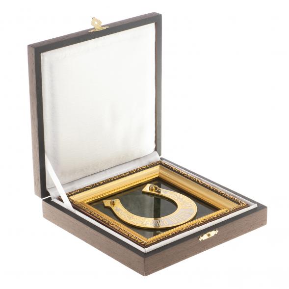 Панно &amp;quot;Подкова на удачу&amp;quot; нефрит багет 119999