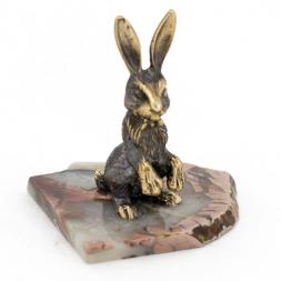 Сувенир из бронзы на подставке из яшмы &amp;quot;Зайчик&amp;quot;